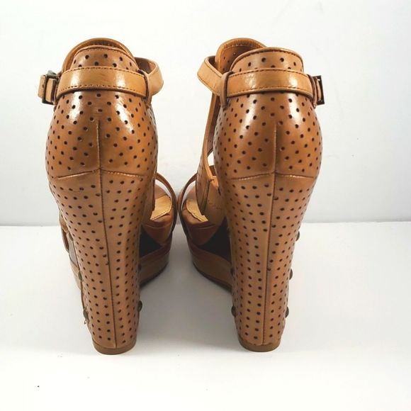 NEW!!!!! Gianni Bini Wedges Size 7.5M. S809 - Picture 4 of 7